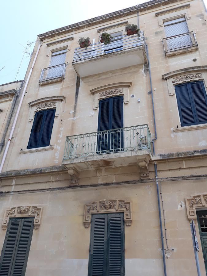 Oikos Atena Lecce Exterior photo
